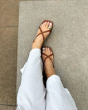 Brown & Black Strappy Toe-Ring Sandals – Stylish & Comfortable Flats For Women