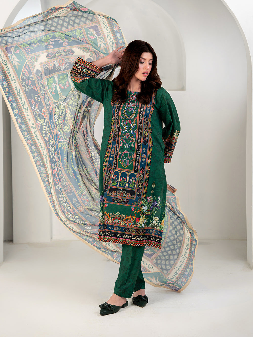 Elegant Emerald Green 3-Piece Printed Suit For Women