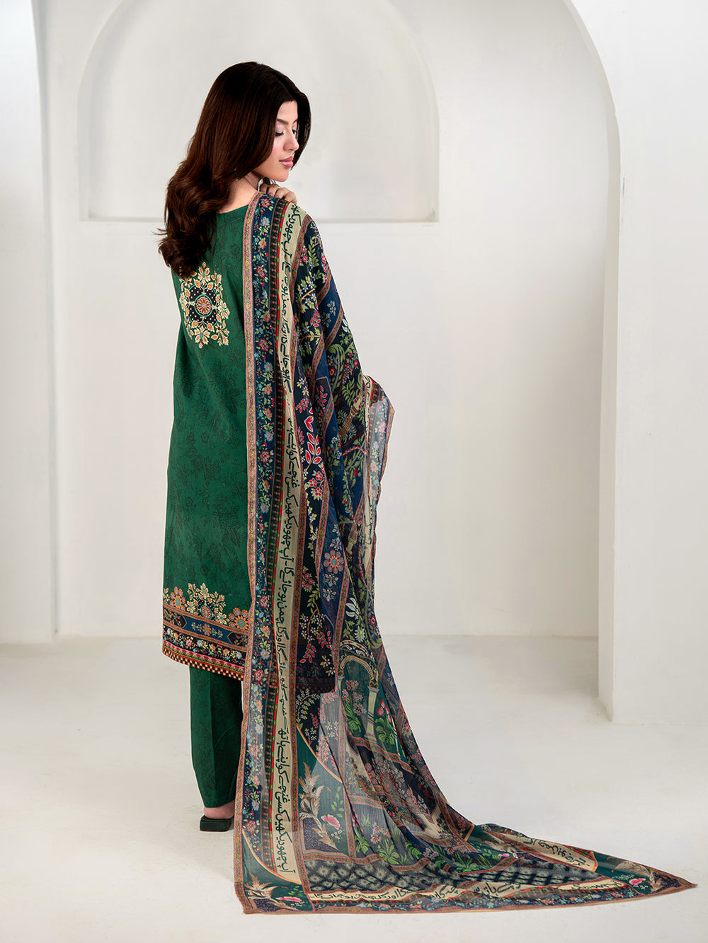 Elegant Emerald Green 3-Piece Printed Suit For Women