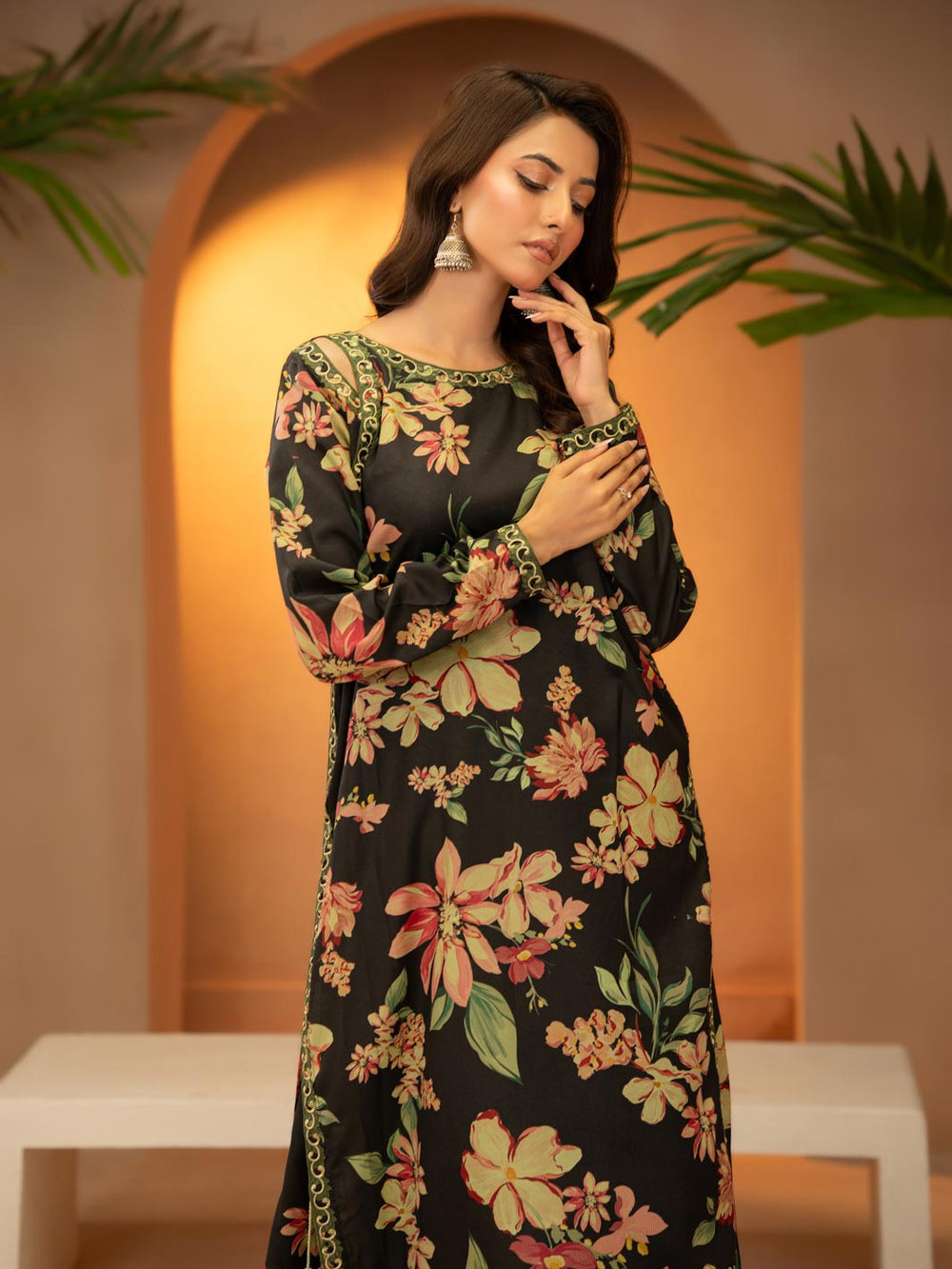 Sargoshi – Black 2-Piece Digital Printed Gharara Set For Women