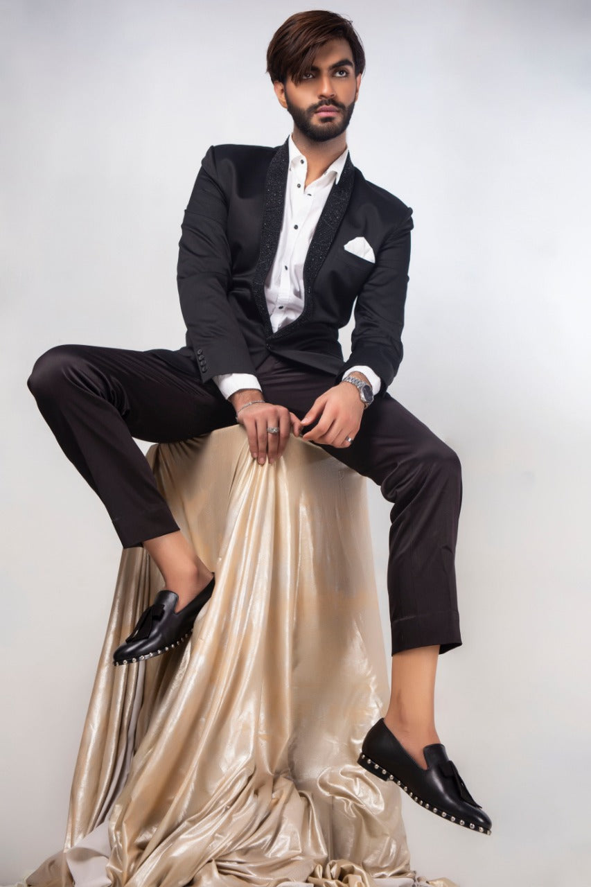 Black Color Embroidered Lapels Tuxedo Two-Piece Suits/Coat Pant For Men