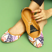 Lobelia | Printed Leather Khussa – Comfort Meets Craftsmanship For Women