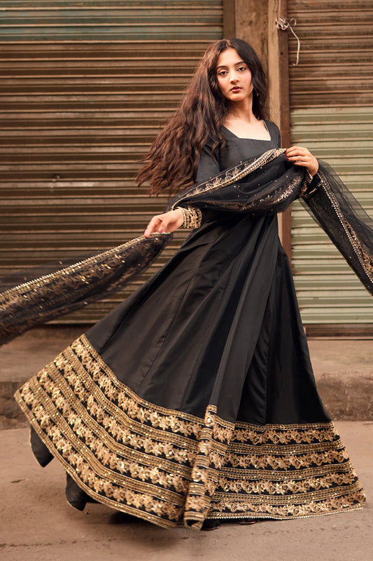 Mehnaz Rabia Luxury Silk 16-Panel Maxi with Dupatta For Women