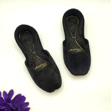 Plain Black Velvet Khussa – Rangreza Collection For Women