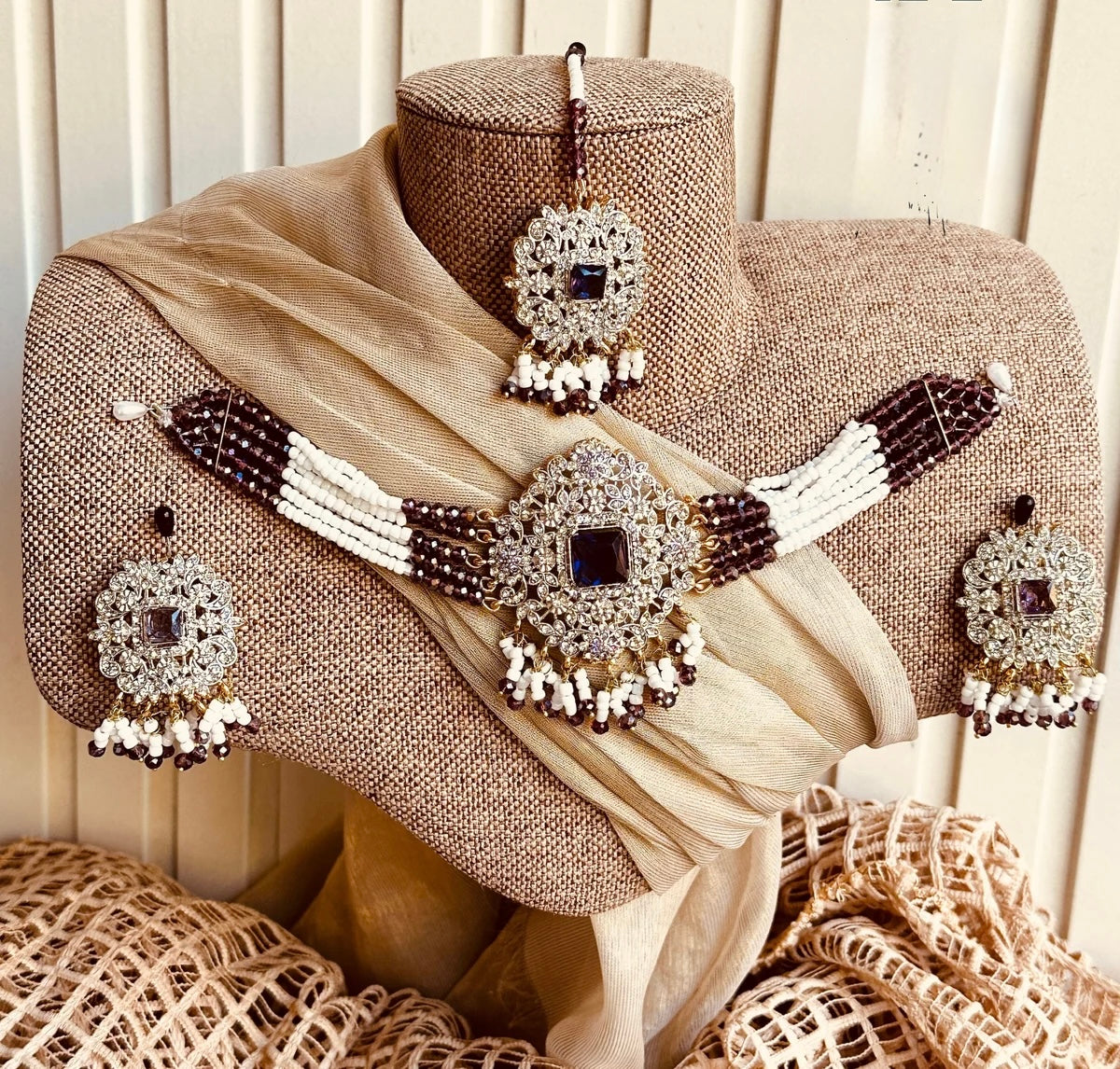 Opera Luxe Royal Choker Set For Women