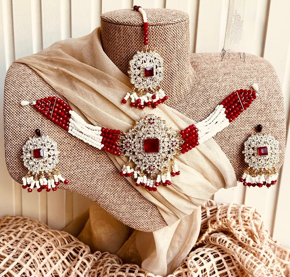 Opera Luxe Royal Choker Set For Women