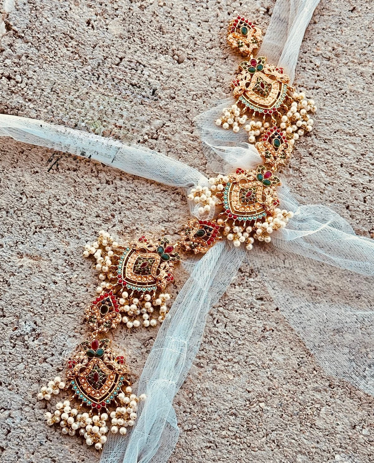 Nauratan Royal Braid Beauty Paranda For Woman