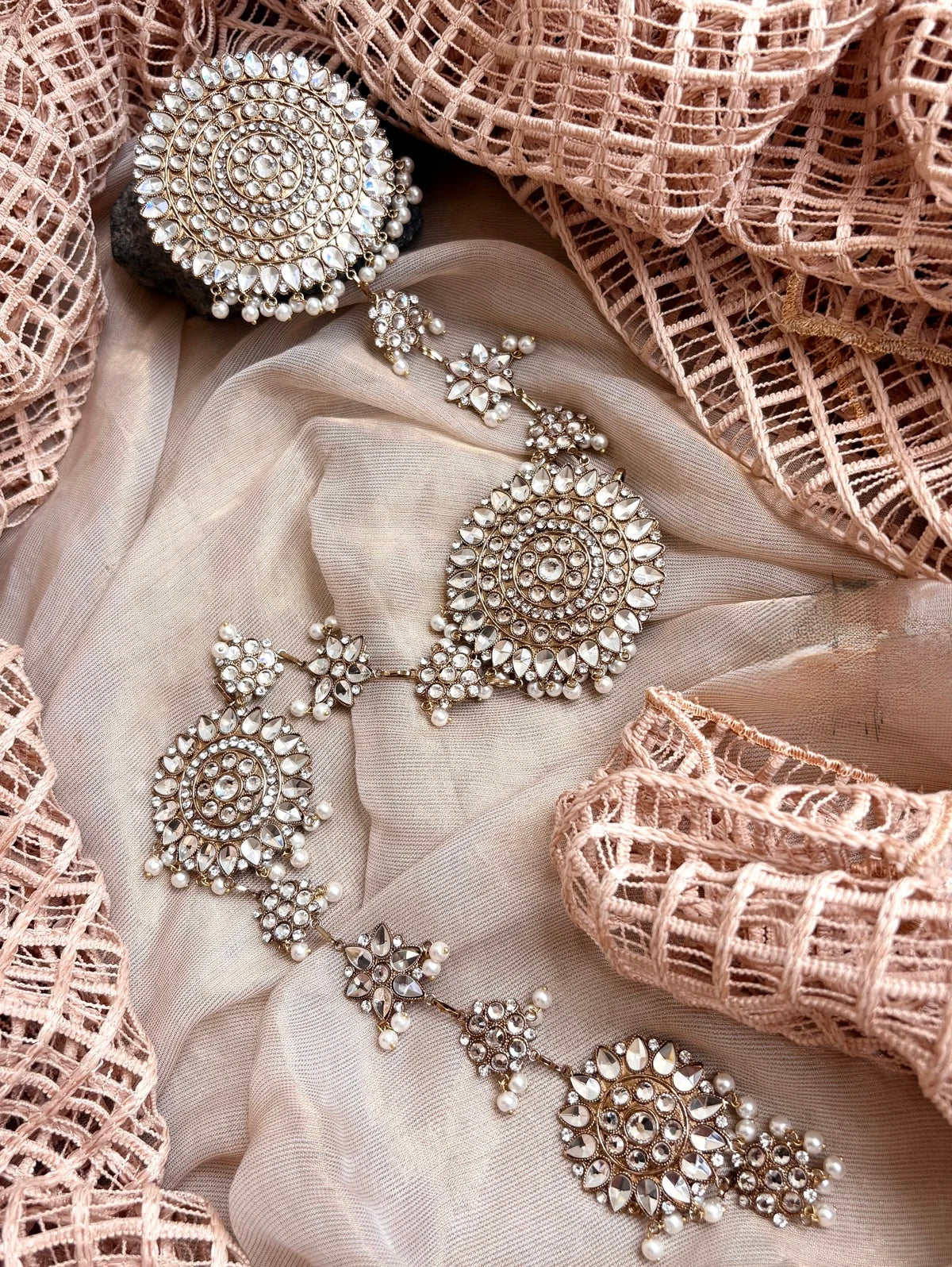 Noorani Royal Luxe Paranda For Woman