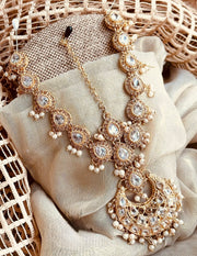 Regal Queen Luxe Matha Patti For Woman