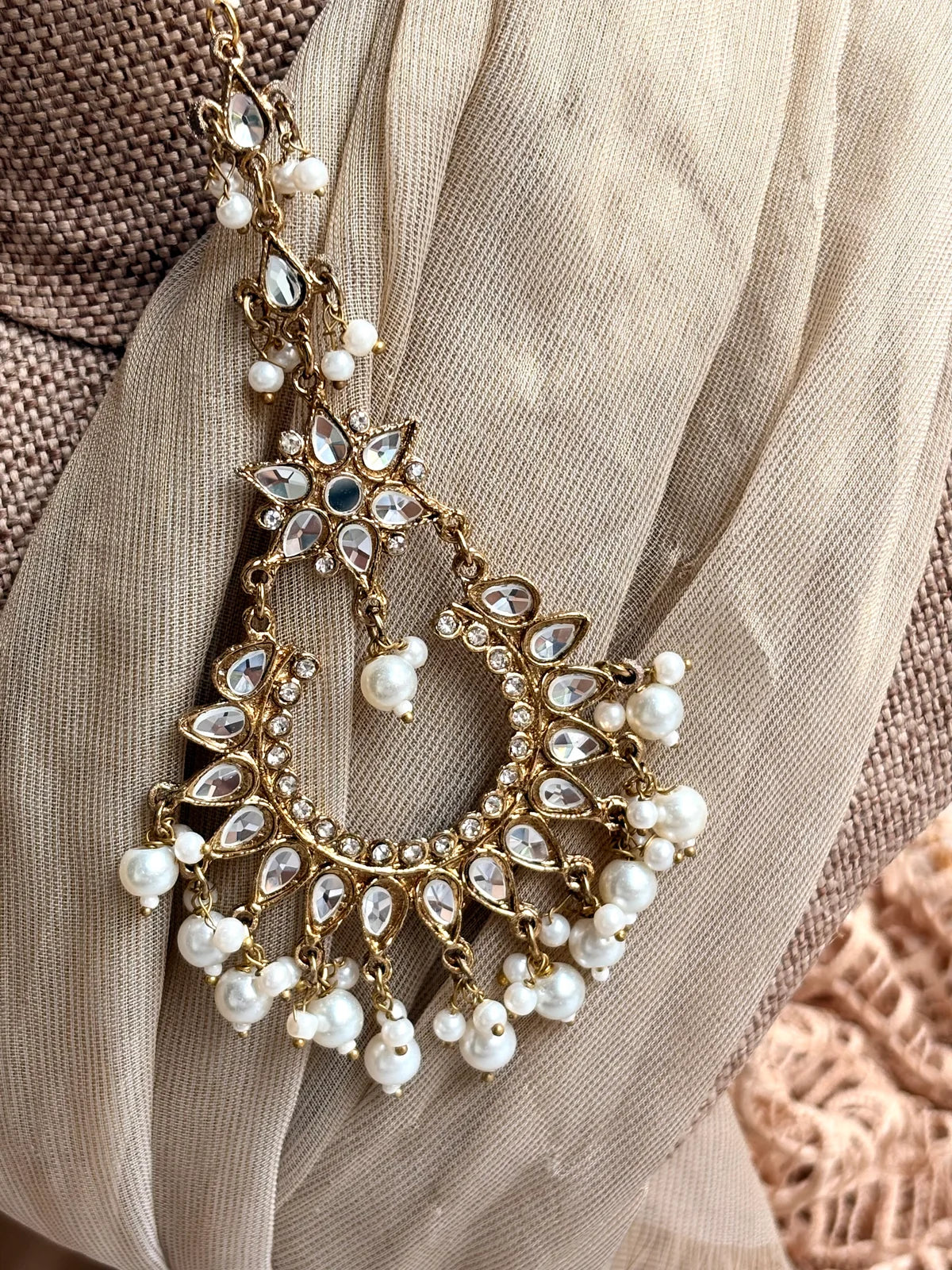 Sheesh Royal Kundan Tikka For Woman