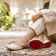 Majestic Thread Handcrafted Khussa For Women