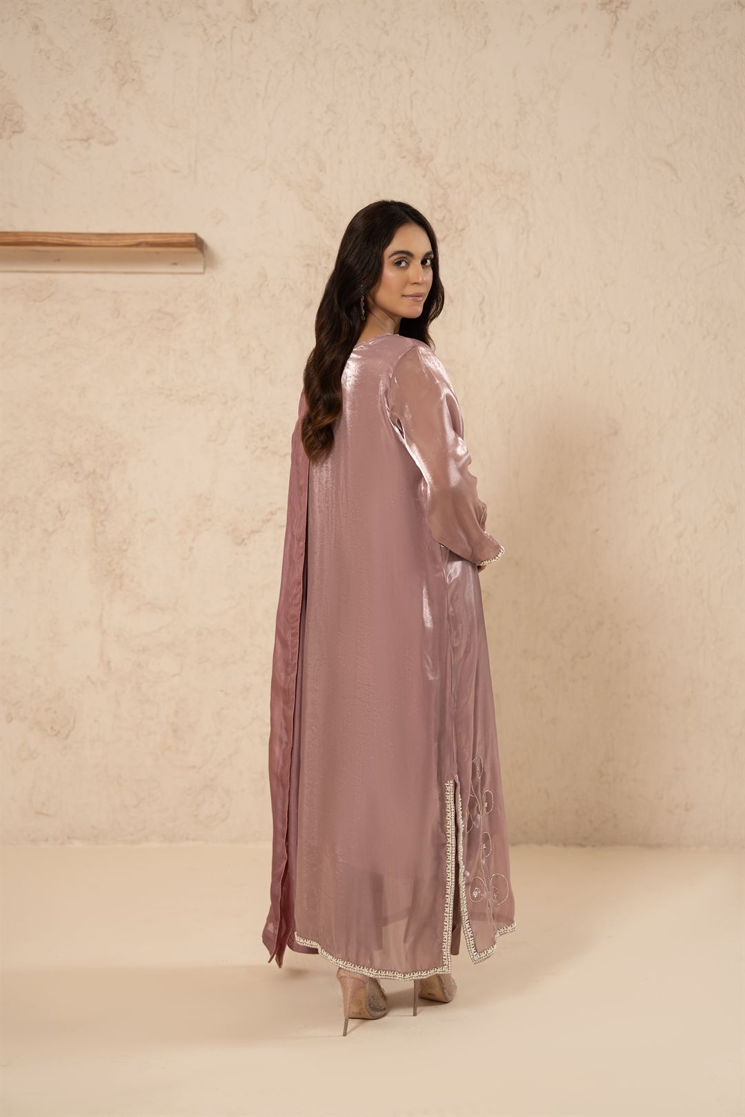 Zarmin Mauve Shine – Luxury 3-Piece Silk Kaftan Suit For Women