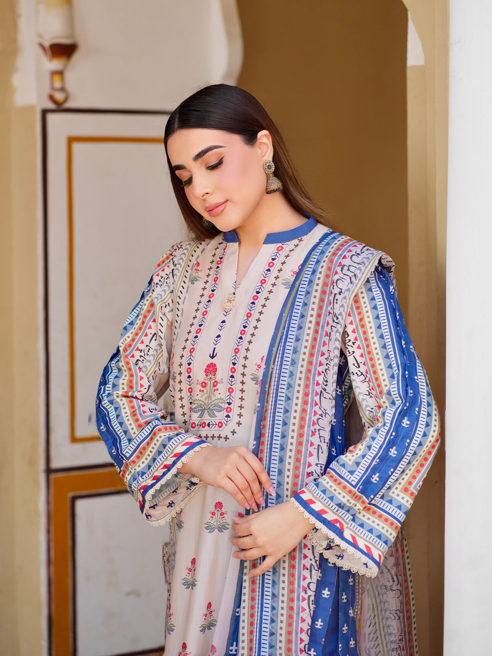 Ivory Beige 3-Piece Printed Suit with Chiffon Dupatta For Women