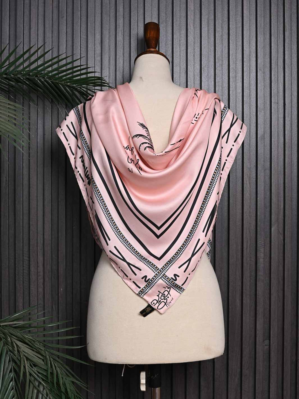 Manzar Scarf – Luxurious Shamoz Silk For Women