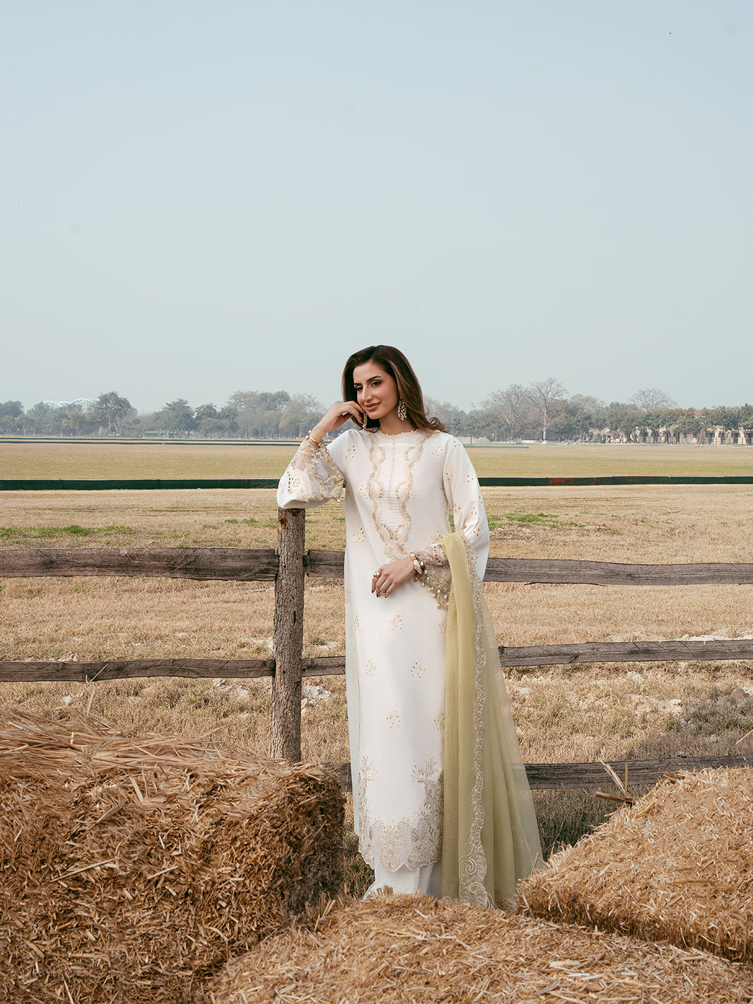Mahrukh – Luxurious Festive Lawn Suit For Women
