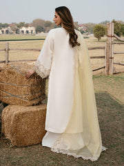 Mahrukh – Luxurious Festive Lawn Suit For Women