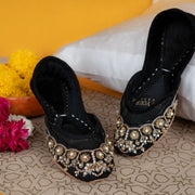 Midnight Majesty Khussas – Black Velvet with Gold & Pearl Embroidery For Women