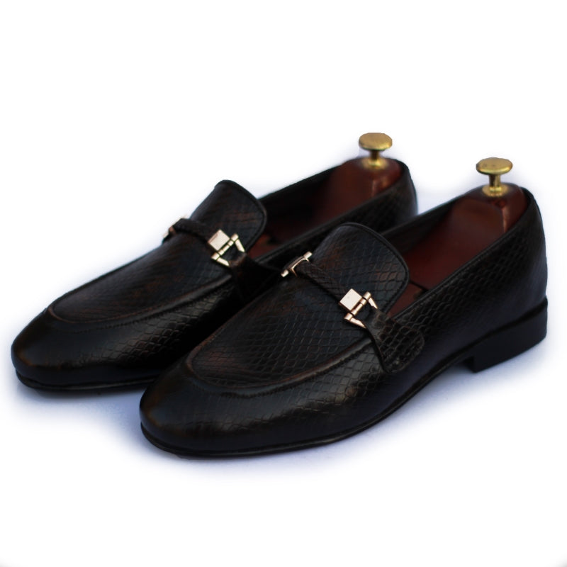 Black Leather Adorned With Golden Buckle Shoes For Men