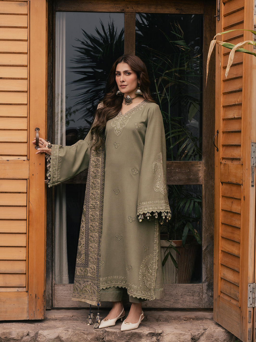 Rukh – Mouse Grey Embroidered Winter Suit For Women