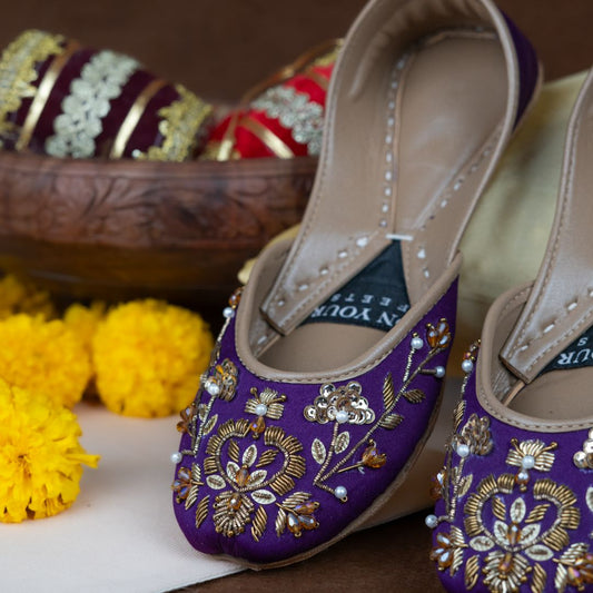 Royal Plum Khussas – Elegant & Luxurious Festive Footwear For Women