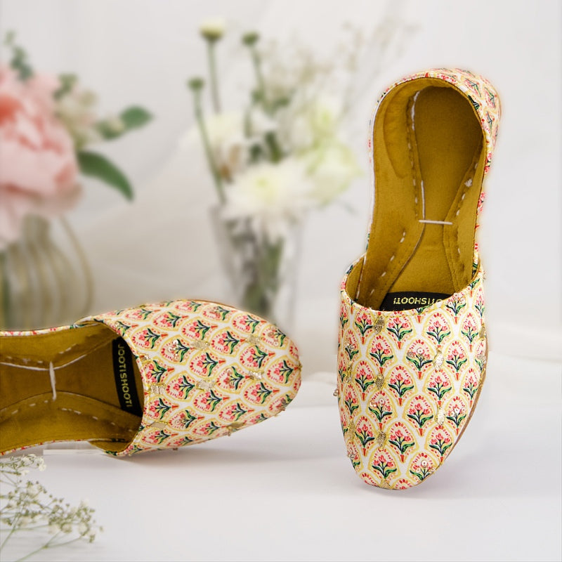 Sundus – Bright Yellow Nawabi Khussas with Floral Print For Women