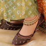 Regal Crown Velvet Khussa – Zari Detailing & Royal Elegance For Women