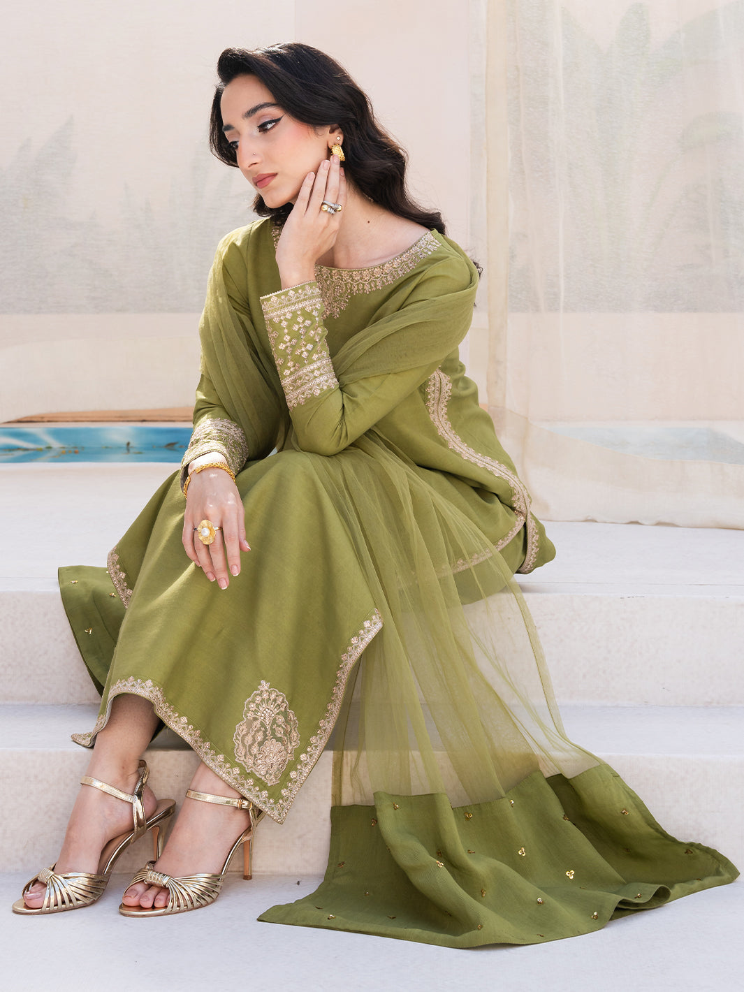 Viresta – Modern Grace in Timeless Rawsilk For Women