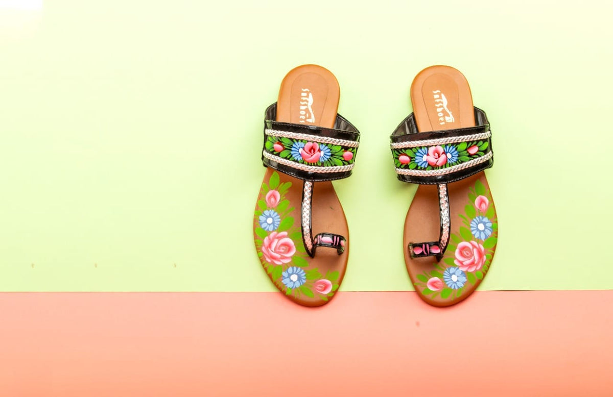 Black Hand-Painted Kolapuri – Bold & Timeless For Women