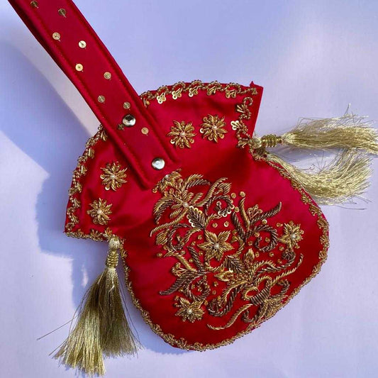 ZARRI MATKI BATWA – A New Statement Piece For Bridal/Wedding