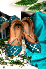 TEAL GREEN