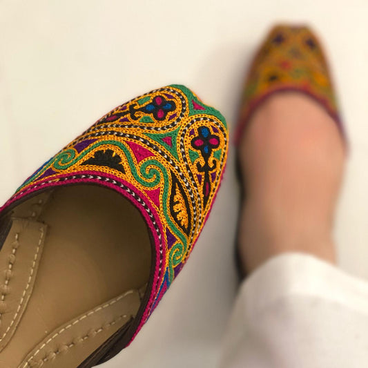 Classic Traditional Khussa with Cushioned Comfort & Leather Sole For Women