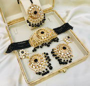 ALMAS Kundan Necklace: Antique Elegance