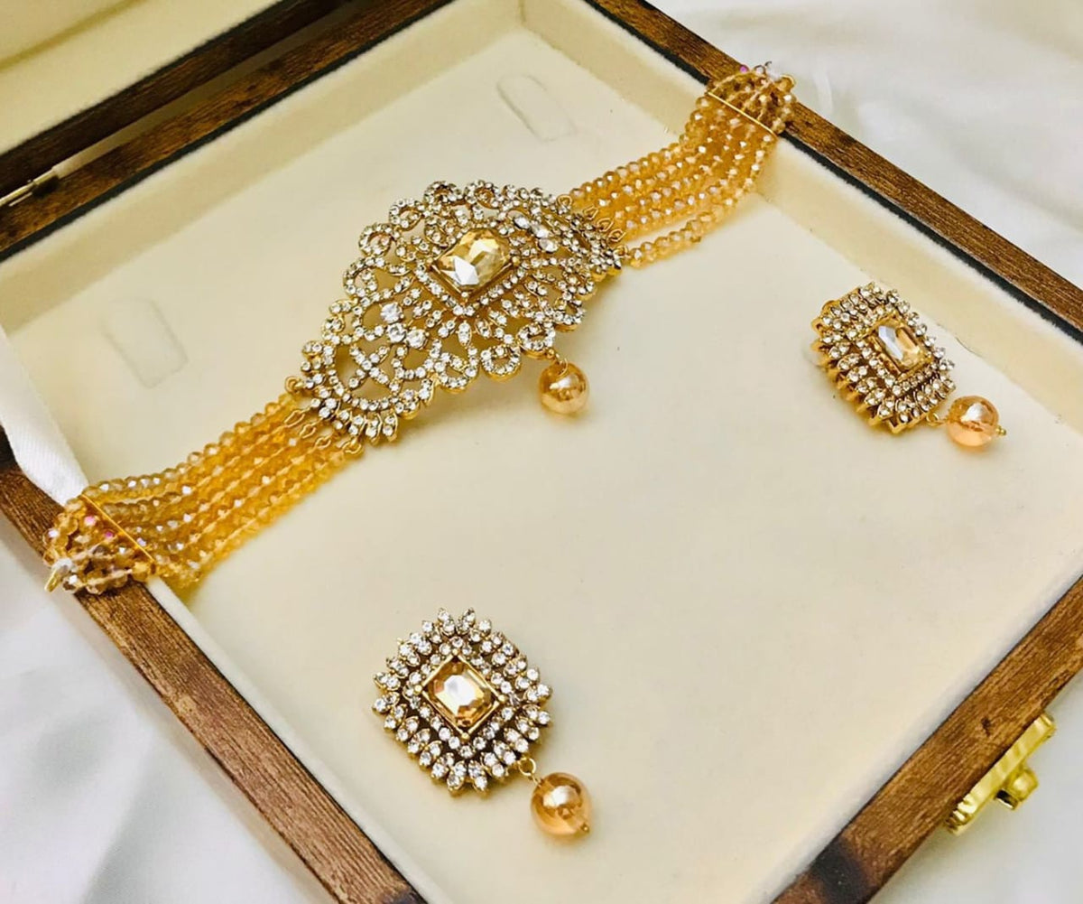 Elegant BAREEHA Matte Maroon, Dark Green, Matte Golden, Pearl, Black, And Golden Choker Set