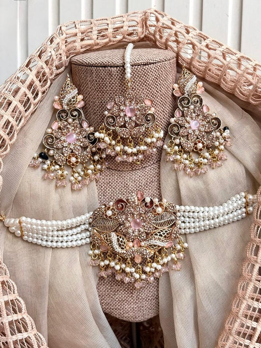 Nooréva Regal Choker Set For Women
