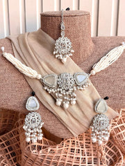 Ziraya Radiant Choker Set For Women
