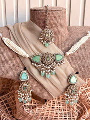 Ziraya Radiant Choker Set For Women