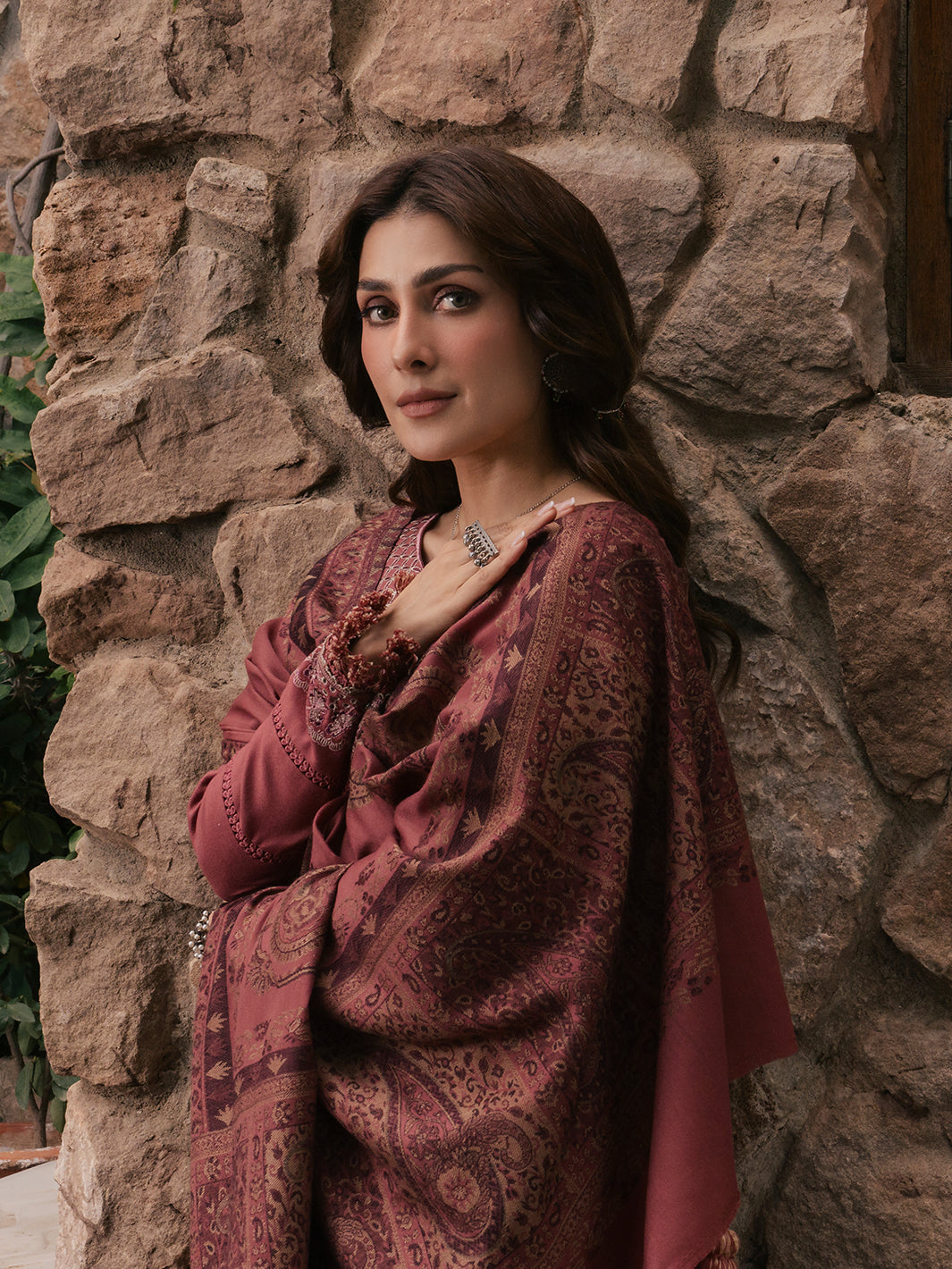 Zeba – Dusty Rose Embroidered Winter Suit For Women