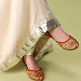 Jashn-e-Dil – Velvet Khussas with Gold Tilla Embroidery For Women