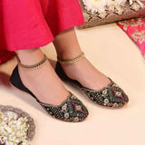 Regalia Noir – Luxury Black Embroidered Velvet Khussa For Women
