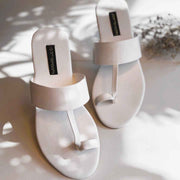 Cyra Kolha Minimalist Vegan Leather Kolhapuri For Women