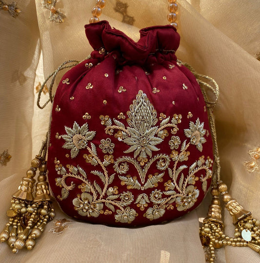 Noor-E-Jehan Maroon Batwa – A Timeless Royal Charm For Bridal/Wedding