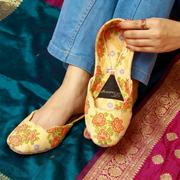 Radiance Velvet Khussa – Printed Style with Everyday Comfort For Women