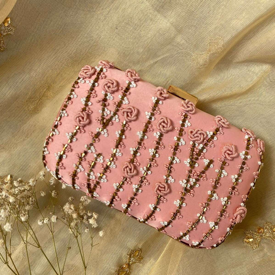 Nissa Kashmiri Chai Pink Clutch & Jutti Set For Wedding