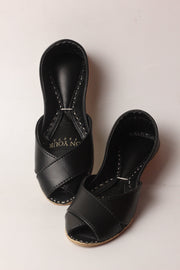 Darkness – Black Peshawari Cut Jutti For Women