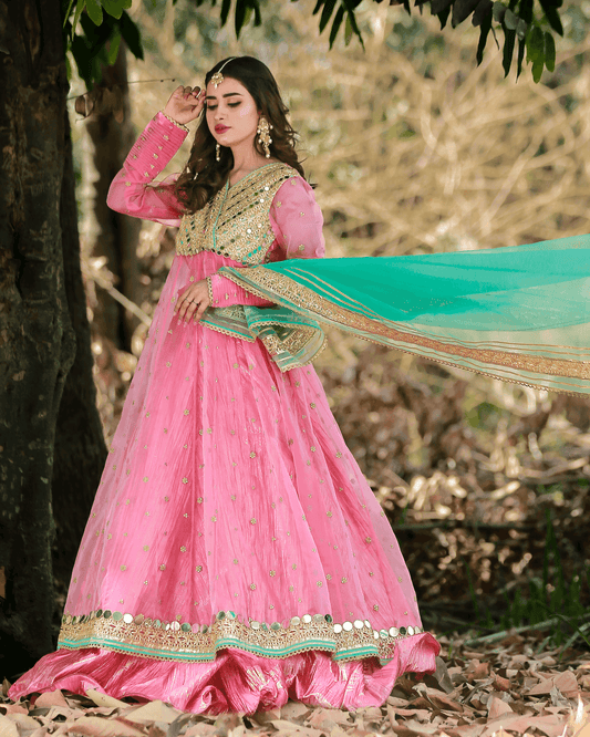 Bahar Bano – Pink Organza Kalidar 3 Piece Suit For Women