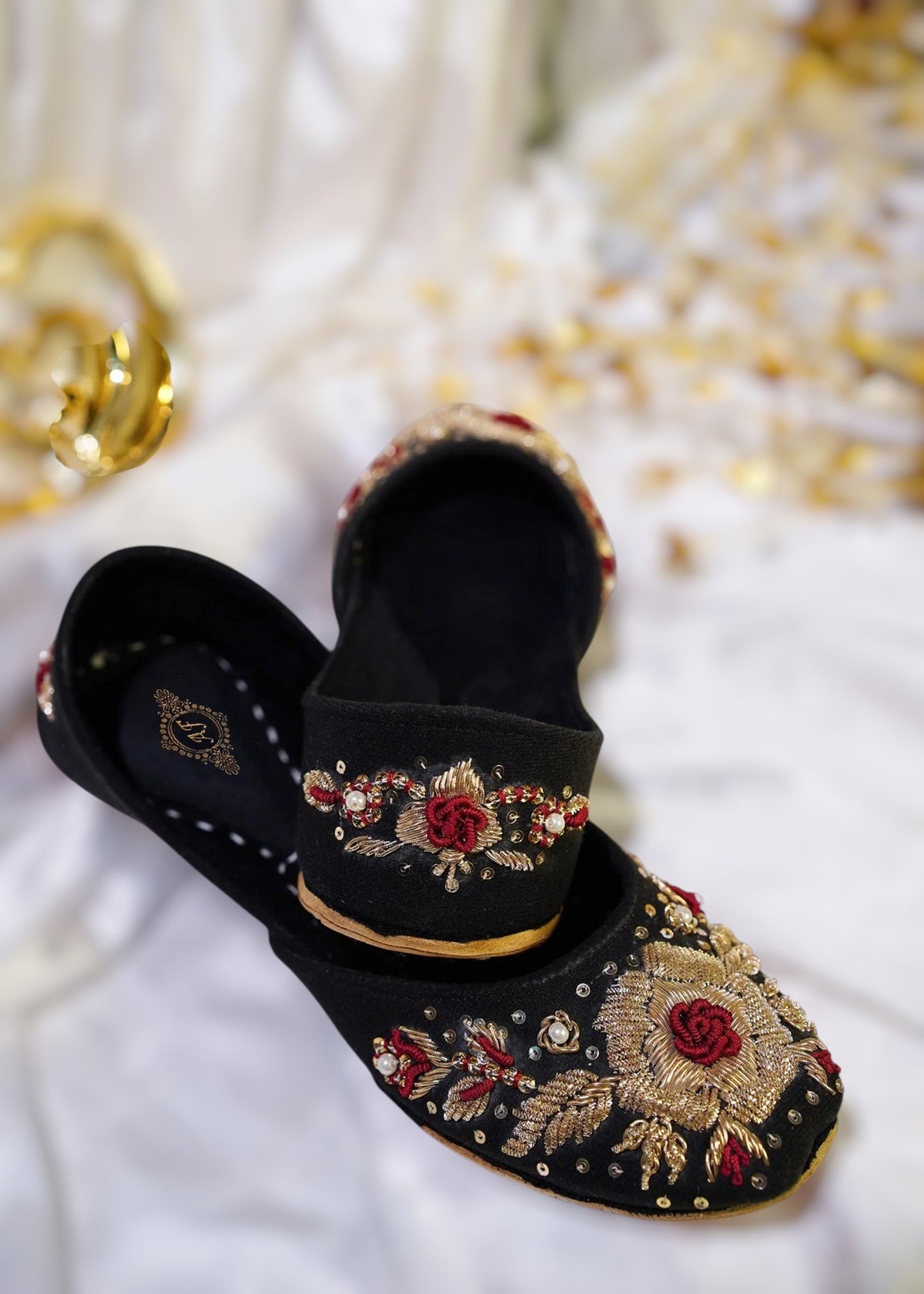 Handcrafted Zardozi Rose Embellished Khussa For Women