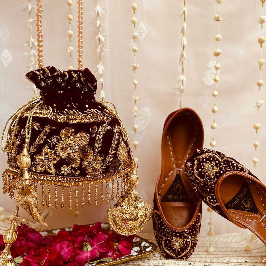Luxury Bridal Velvet Potli & Jutti Set For Wedding