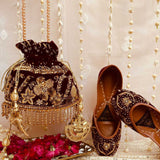 Luxury Bridal Velvet Potli & Jutti Set For Wedding