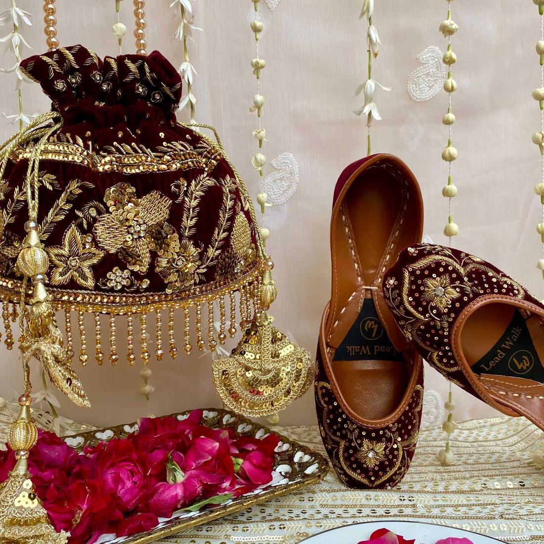 Luxury Bridal Velvet Potli & Jutti Set For Wedding
