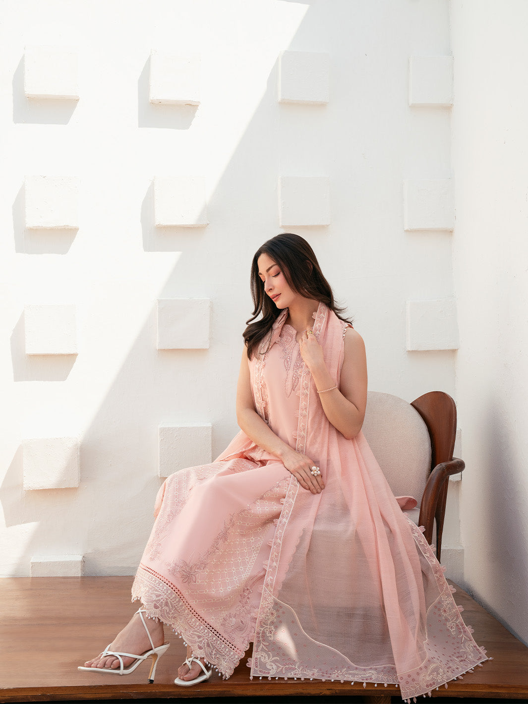 Yusra Embroidered Lawn 3-Piece Suit For Women